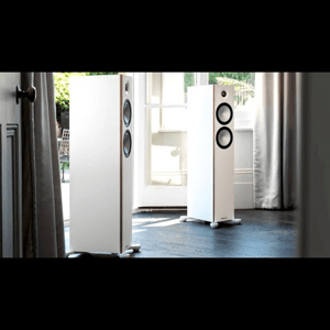 Thumbnail of the video review https://www.youtube.com/watch?v=XYUId58p-cE