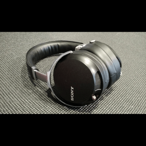 Thumbnail of the video review https://www.youtube.com/watch?v=mA_VDQSGoBQ