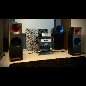 Thumbnail of the video review https://www.youtube.com/watch?v=1Dh2eluGB5U