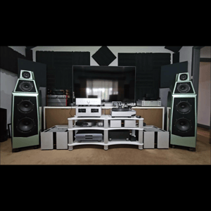 Thumbnail of the video review https://www.youtube.com/watch?v=_V91r9UmjAw