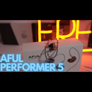 Thumbnail of the video review https://www.youtube.com/watch?v=j76qfj7iHJI