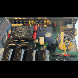 Thumbnail of the video review https://www.youtube.com/watch?v=k-VUzVrxtzI