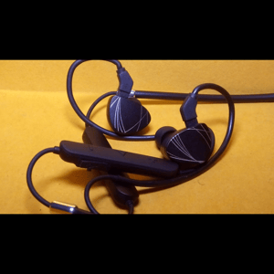 Thumbnail of the video review https://www.youtube.com/watch?v=nv0sGHd7_AY