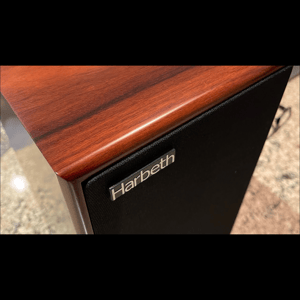 Thumbnail of the video review https://www.youtube.com/watch?v=HQkpM_7OJXA