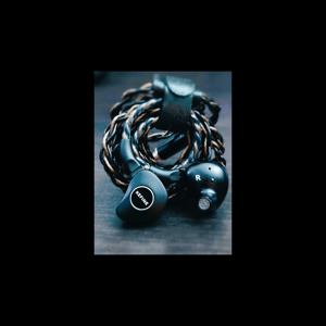 Thumbnail of the video review https://www.youtube.com/watch?v=OZjuor8CAcU