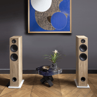 Triangle LN05A variant 5