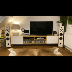 Thumbnail of the video review https://www.youtube.com/watch?v=j2OLOZiyTWw