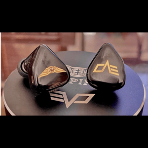 Thumbnail of the video review https://www.youtube.com/watch?v=25EWT-rMCEg