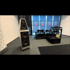 Thumbnail of the video review https://www.youtube.com/watch?v=vKB9c8EkVeg