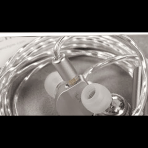 Thumbnail of the video review https://www.youtube.com/watch?v=urvn9zwl0Kw