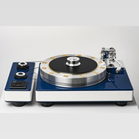 E.A.T. - European Audio Team Fortissimo Turntable variant 30