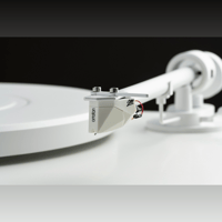 Pro-ject Audio Systems - USA T1 White Edition variant 4