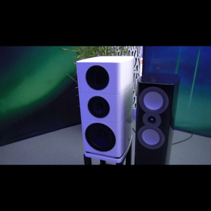 Thumbnail of the video review https://www.youtube.com/watch?v=zRkIBc7uAVk