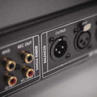 Electrocompaniet EC 4.8 MKII REFERENCE PREAMPLIFIER variant 6