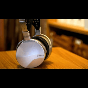 Thumbnail of the video review https://www.youtube.com/watch?v=mtcM53Q2bgw