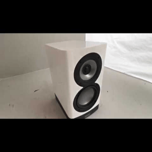 Thumbnail of the video review https://www.youtube.com/watch?v=w9IMjRwncZo