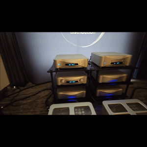 Thumbnail of the video review https://www.youtube.com/watch?v=GzUrkK2E-OA