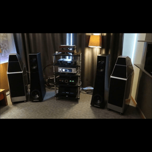 Thumbnail of the video review https://www.youtube.com/watch?v=zG5NC8PnMEE