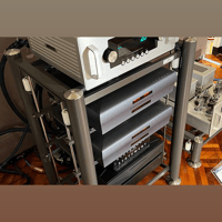 Audio Research Reference 6SE Line-Stage variant 7