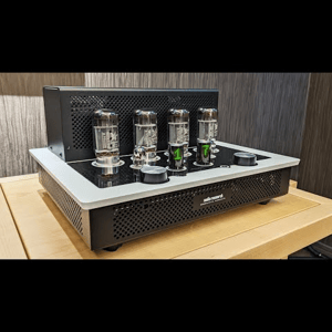 Thumbnail of the video review https://www.youtube.com/watch?v=I1S4lcNcUvU