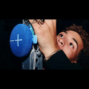 Thumbnail of the video review https://www.youtube.com/watch?v=BBZLzVjCAUk