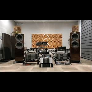 Thumbnail of the video review https://www.youtube.com/watch?v=qPhfqe0zPzQ