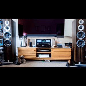 Thumbnail of the video review https://www.youtube.com/watch?v=fVzOJu-LZAY