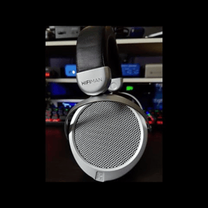 Thumbnail of the video review https://www.youtube.com/watch?v=XYDqU6YfRuo