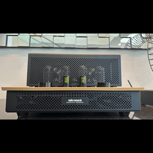 Thumbnail of the video review https://www.youtube.com/watch?v=BNyjU2_HG4I