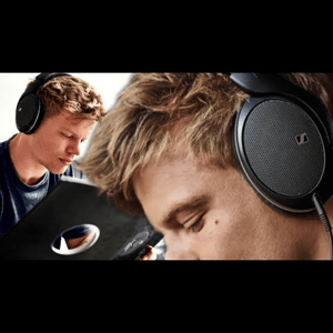 Thumbnail of the video review https://www.youtube.com/watch?v=8gB2FEcoJlw