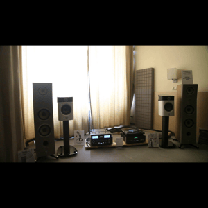 Thumbnail of the video review https://www.youtube.com/watch?v=iIagj-W8hN0