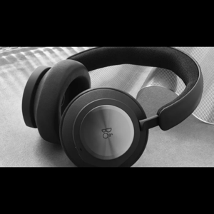 Thumbnail of the video review https://www.youtube.com/watch?v=xDh7bE_c4bA