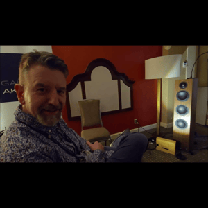 Thumbnail of the video review https://www.youtube.com/watch?v=e6QyBXlaYEE