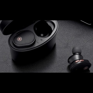 Thumbnail of the video review https://www.youtube.com/watch?v=PtqKSSewzNo