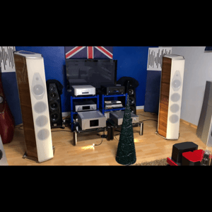 Thumbnail of the video review https://www.youtube.com/watch?v=Rn4uthRoC8Q