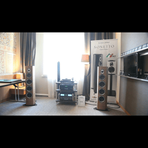 Thumbnail of the video review https://www.youtube.com/watch?v=Gp5tQo8fq3g