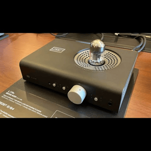 Thumbnail of the video review https://www.youtube.com/watch?v=PGwj1QlaWpM