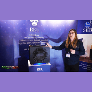 Thumbnail of the video review https://www.youtube.com/watch?v=9iE9Fid_pXo