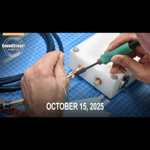 Thumbnail of the video review https://www.youtube.com/watch?v=7foZp_tD0yU