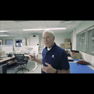 Thumbnail of the video review https://www.youtube.com/watch?v=a2zPCnnZfGQ