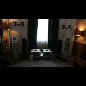 Thumbnail of the video review https://www.youtube.com/watch?v=upDO0C2cWQE