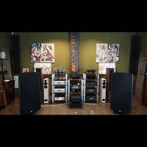 Thumbnail of the video review https://www.youtube.com/watch?v=XXrmHNsk6Xs