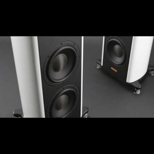 Thumbnail of the video review https://www.youtube.com/watch?v=HKeeeqIiouM