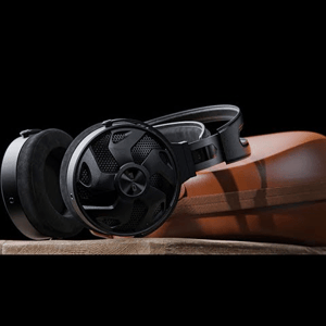 Thumbnail of the video review https://www.youtube.com/watch?v=oWv3yfaBi-g