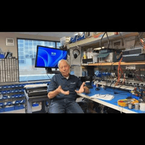 Thumbnail of the video review https://www.youtube.com/watch?v=e-hDnuhR2hs