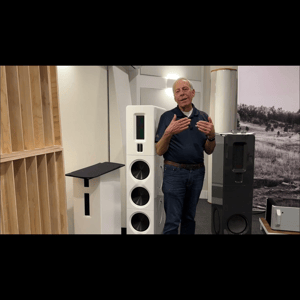 Thumbnail of the video review https://www.youtube.com/watch?v=eNyjygPbhe8