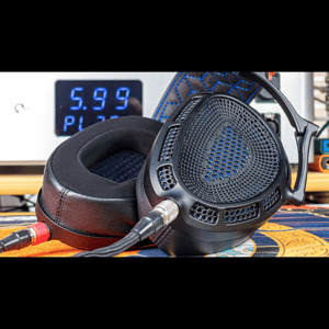 Thumbnail of the video review https://www.youtube.com/watch?v=b8tyQNO9ZJk