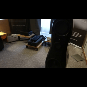 Thumbnail of the video review https://www.youtube.com/watch?v=41_twHLtTso