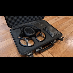 Thumbnail of the video review https://www.youtube.com/watch?v=WOaIjxTDYhk