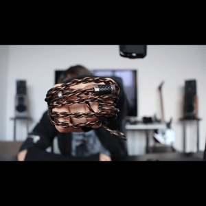 Thumbnail of the video review https://www.youtube.com/watch?v=dVVoEPt9G0I